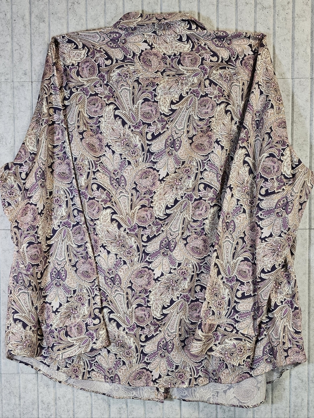 Chaps Paisley Button Down Shirt Women’s 1X No Iron Long Sleeve Purple Tan - Picture 3 of 3